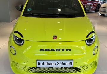 Abarth 500e 25.455 km 27.590 &euro; Dautphetal 35232