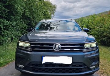 VW Tiguan Allspace 198.514 km 16.400 &euro; Marburg 35041