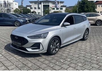 Ford Focus 12.550 km 25.790 &euro; Marburg 35043