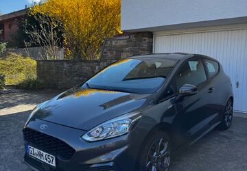 Ford Fiesta 123.000 km 8.199 &euro; Lollar 35457