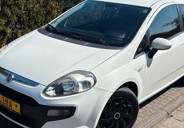 Fiat Punto Evo 98.000 km 2.990 &euro; Buseck / Oppenrod 35418