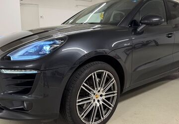 Porsche Macan 202.000 km 22.509 &euro; Marburg 35043