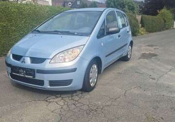 Mitsubishi Colt 178.000 km 2.300 &euro; Biedenkopf 35216