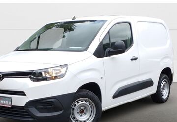 Toyota Proace City (Verso) 18.773 km 16.980 &euro; Marburg 35037