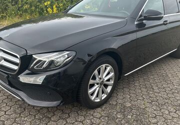 Mercedes-Benz E 220 189.000 km 15.990 &euro; Lollar, bei Gießen 35457