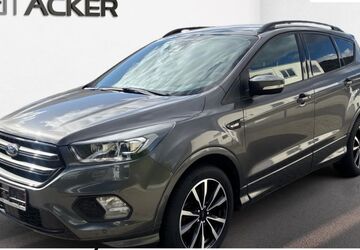 Ford Kuga 102.892 km 14.490 &euro; Marburg 35043